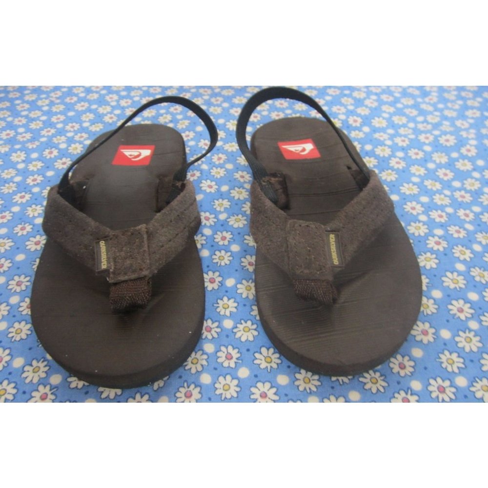 Quicksilver baby flipflops with strap  5 1/4 inches